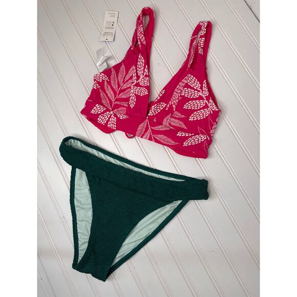 NWT Cupshe Two Peace Swimsuit Bikini Red High Waist Bottom Beach BUNDLE Sz M - Picture 4 of 5